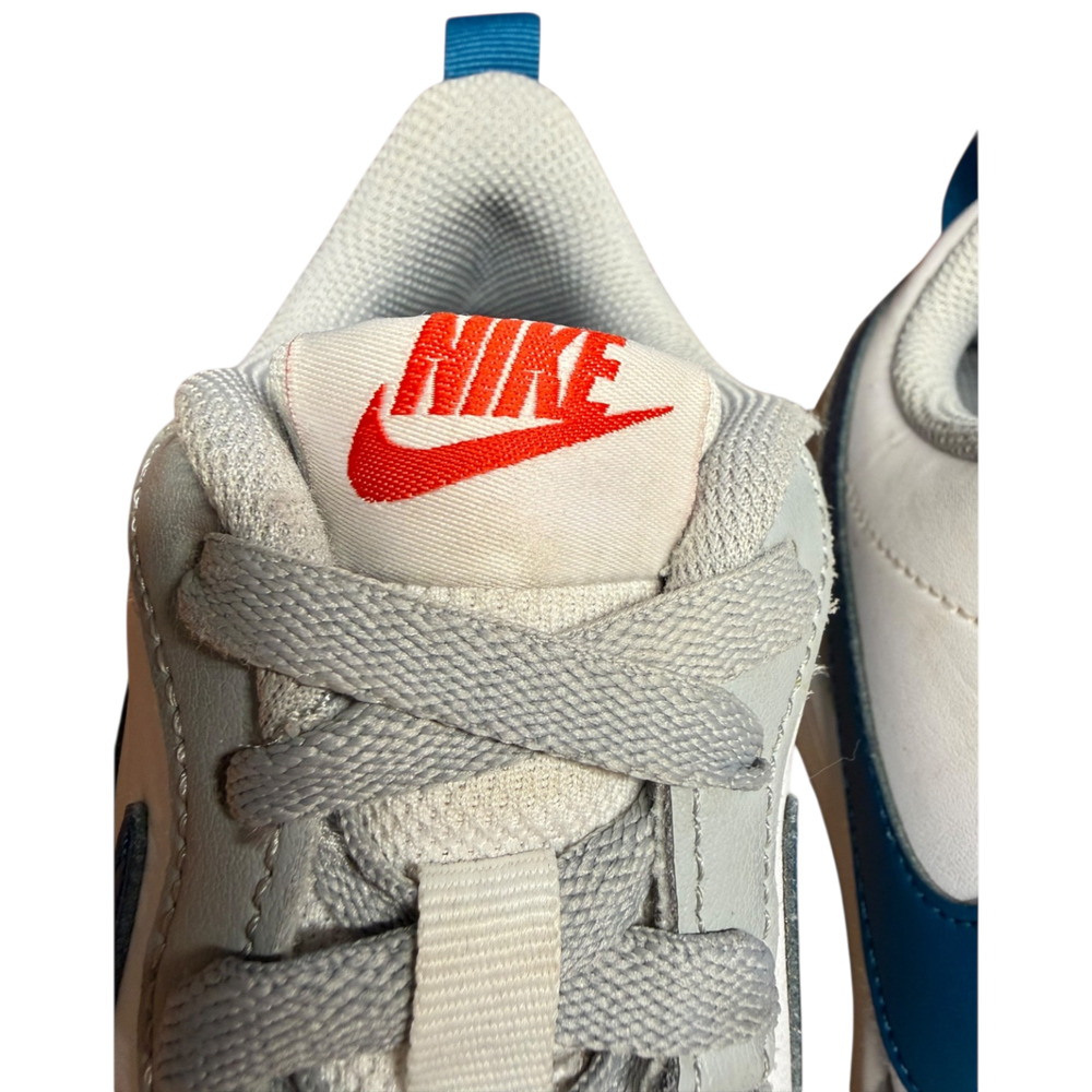 NIKE Court Borough Low 2 Boys 4Y White Grey Blue Leather Sneakers - Picture 10 of 13